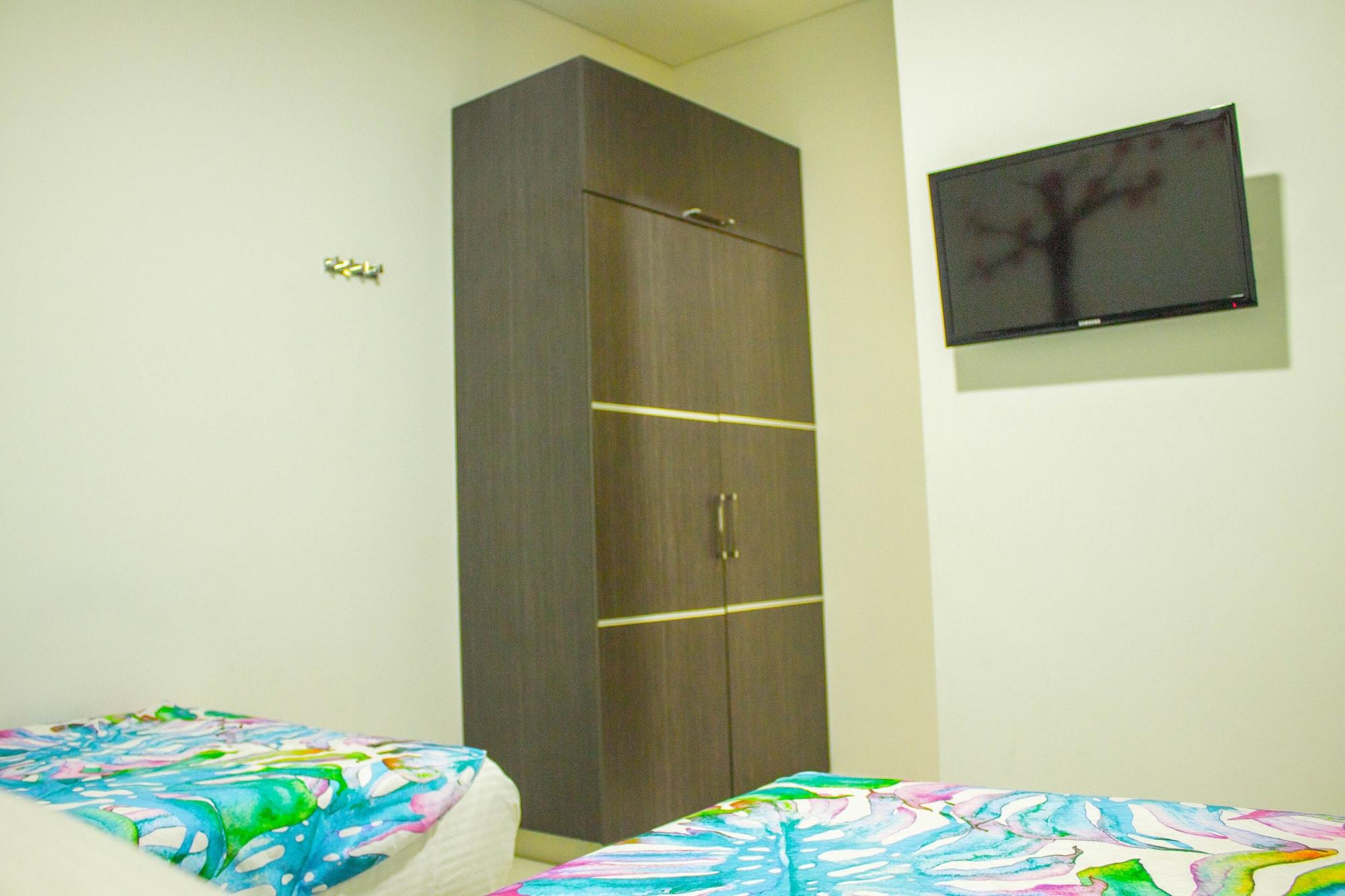 Hotel Bolivariana Plaza 메딜린 외부 사진