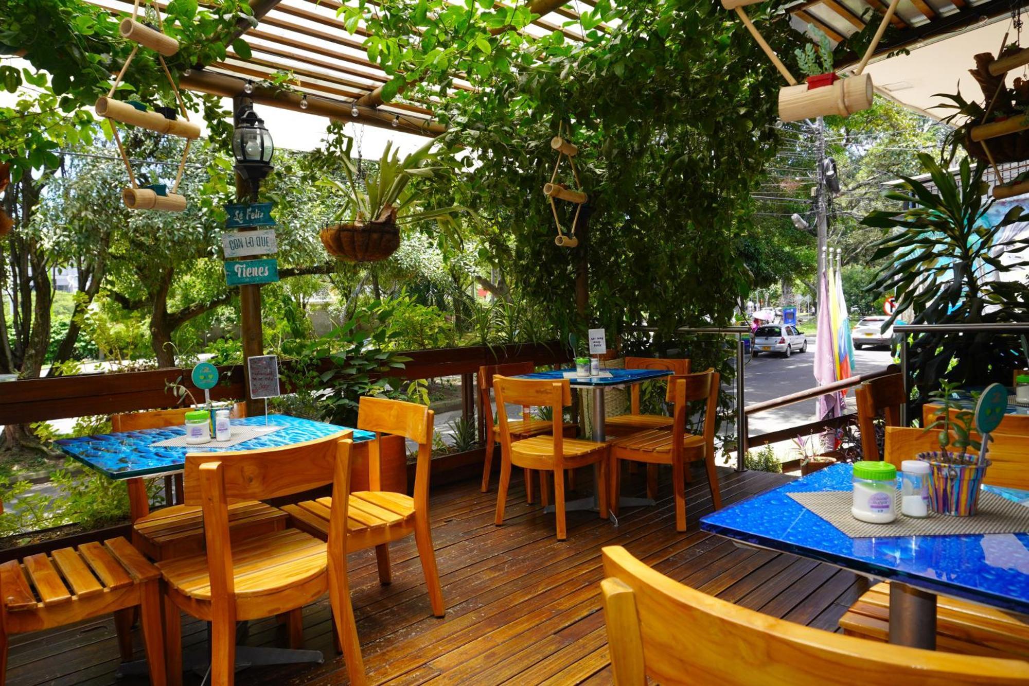 Hotel Bolivariana Plaza 메딜린 외부 사진