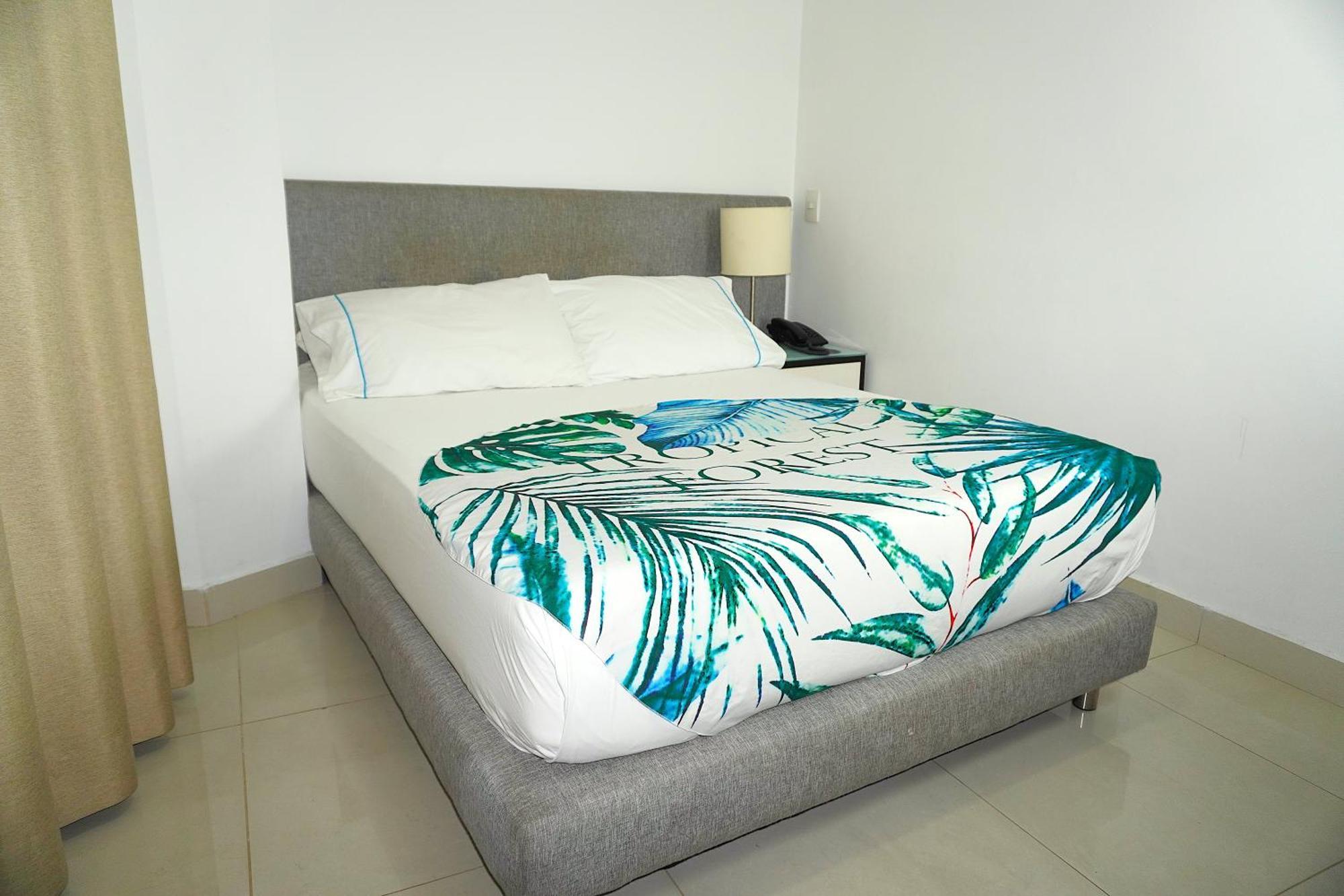 Hotel Bolivariana Plaza 메딜린 외부 사진